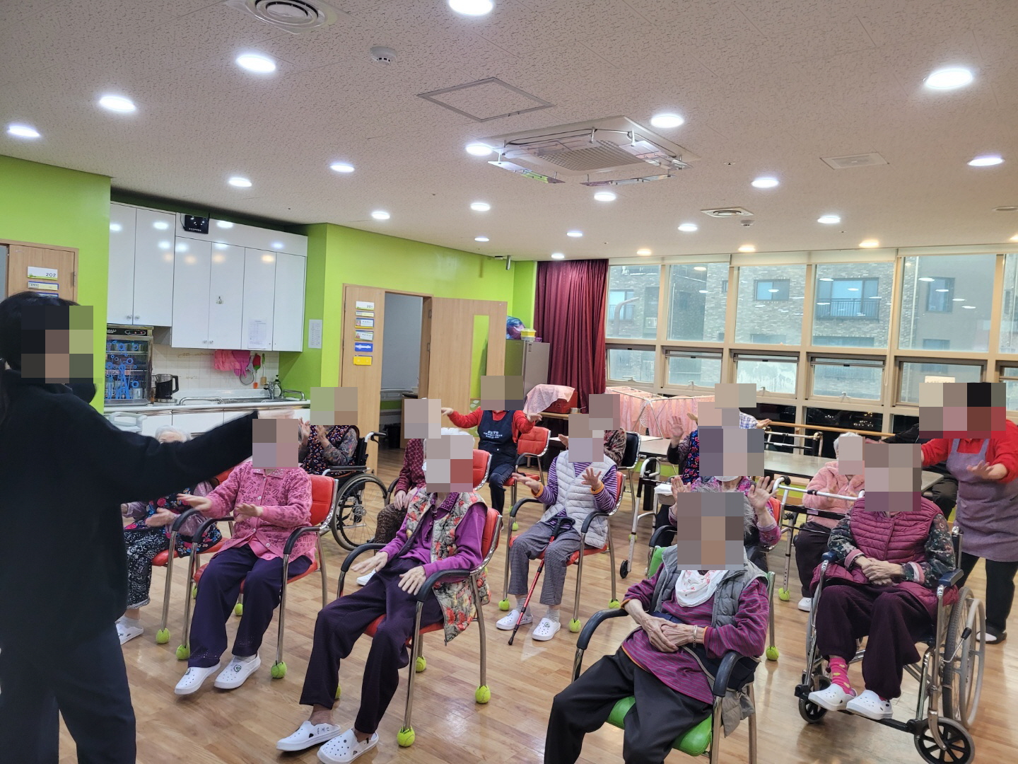 2000769928_g3n98uXV_390308ae4e0bfa66db64baf3bcfa21a66a750231.jpg 이미지크게보기